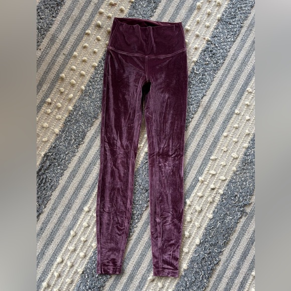 $118 nwot lululemon wunder lounge velvet leggings - Picture 4 of 9